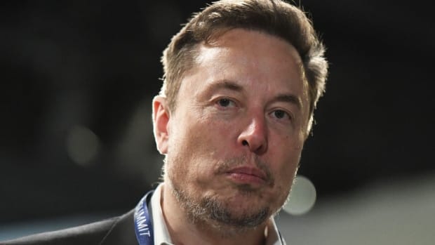 Elon Musk might be on Harder Drugs.  Rumored to be latest Headache for Tesla’s Board! post image